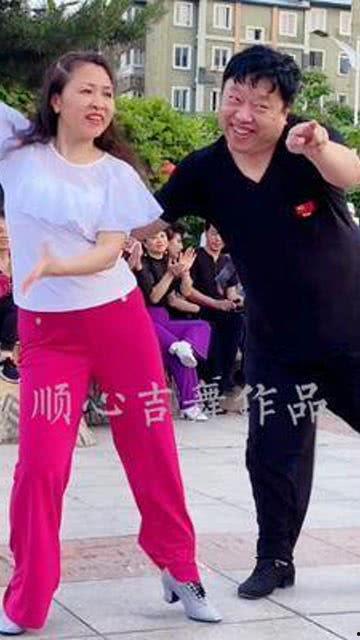 胖子搞笑舞蹈教学